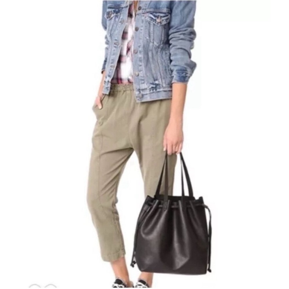 Madewell Black Leather Transport Tote. Drawstring. Interior pocket.